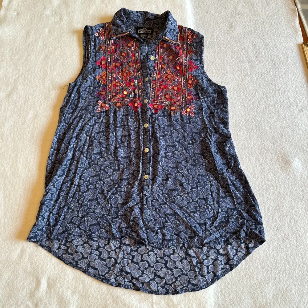 Angie Paisley Blouse Womens Medium Navy Sleeveless Boho Rayon Embroidered Mirror